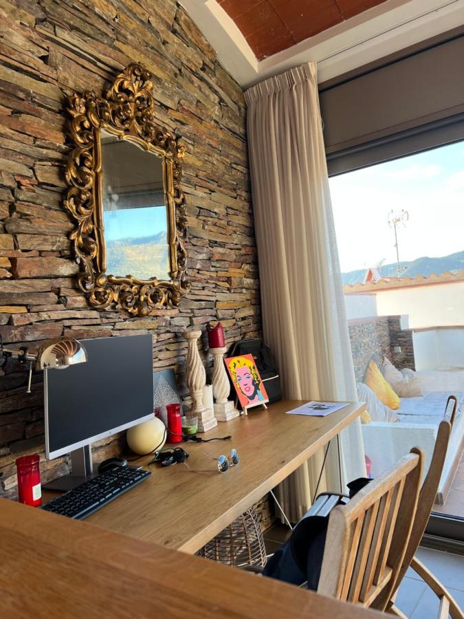 Big Family House In The Center Of El Port De La Selva Apartamento Exterior foto